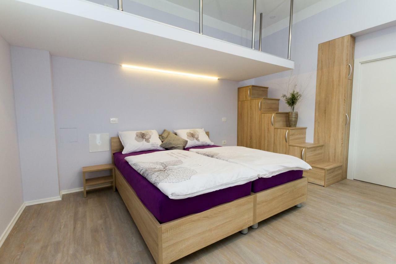 Apartmaji Sobe Zvezda Pobegi Exteriér fotografie